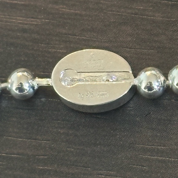 GUCCI 
Interlocking G Boule Chain Sterling Silver Blue Enamel Necklace - Picture 3 of 6